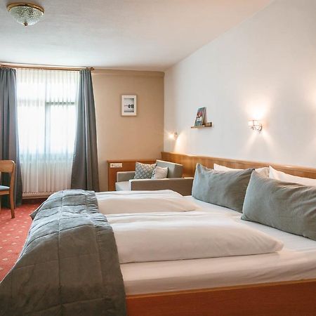 Akzent Hotel Sternen Ульдінген-Мюльгофен Екстер'єр фото