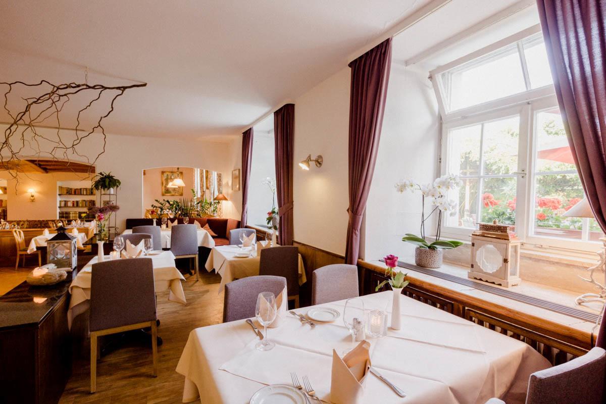 Akzent Hotel Sternen Ульдінген-Мюльгофен Екстер'єр фото